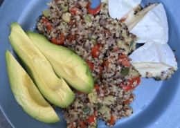 Quino-Salat mit Tomme